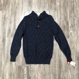 NWT Cat & Jack boys sweater size 6/7